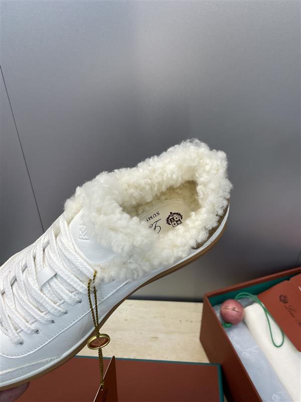 20251128153656692 340